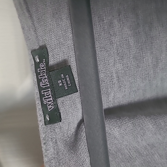 Long-sleeved soft sweater - Picture 2 of 2